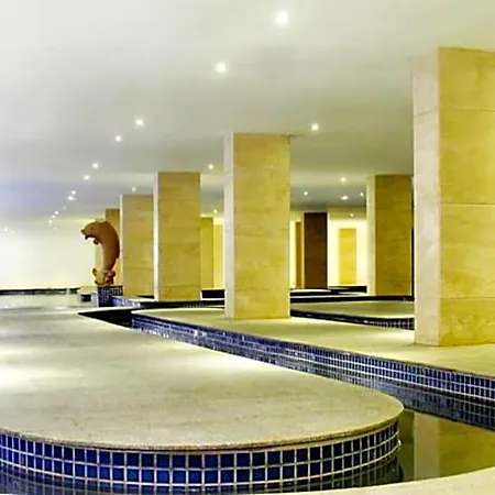 Dreamland Paradise Hotel